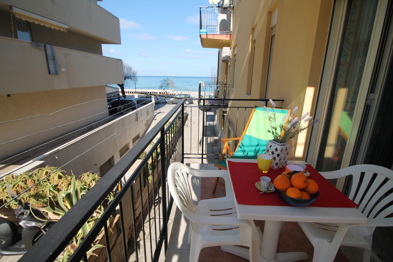 Dea Beach Cefalù Eksteriør billede